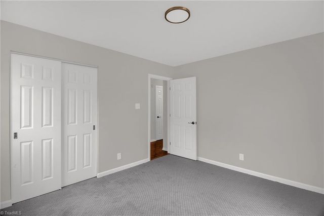 1705 Bolingbroke Road, High Point, NC 27265