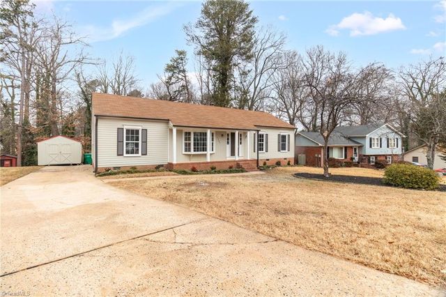 1705 Bolingbroke Road, High Point, NC 27265