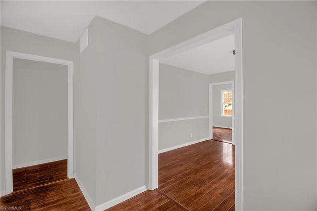 1705 Bolingbroke Road, High Point, NC 27265