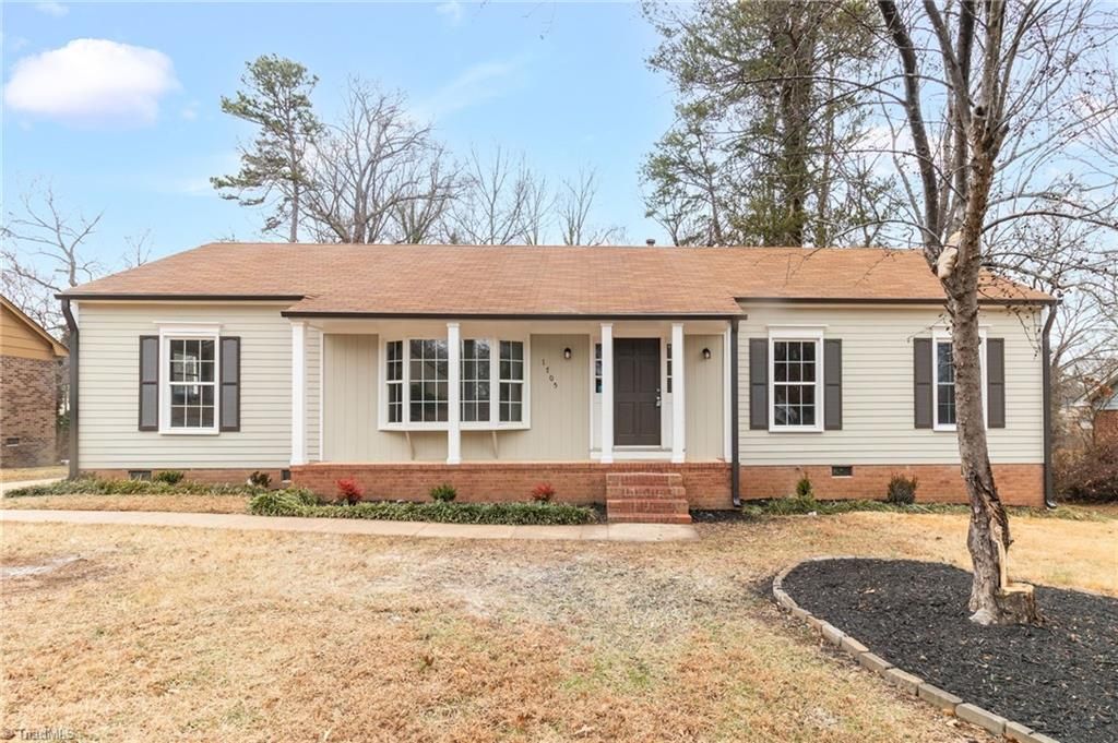 1705 Bolingbroke Road, High Point, NC 27265