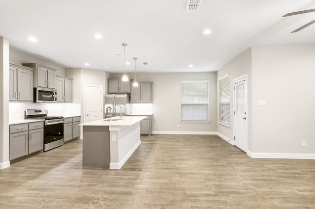 1413 Fremont Trail, Cleburne, TX 76033