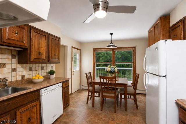 200 Hockenbury Rd, Hillsborough Twp., NJ 08844