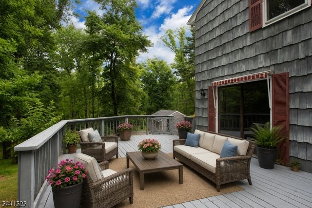 200 Hockenbury Rd, Hillsborough Twp., NJ 08844