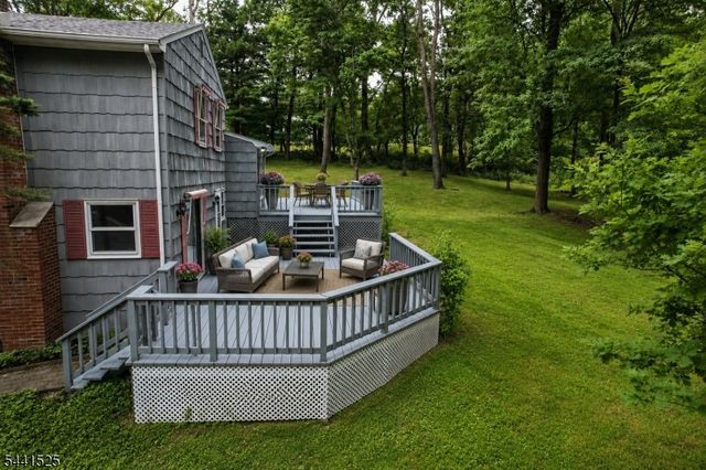 200 Hockenbury Rd, Hillsborough Twp., NJ 08844