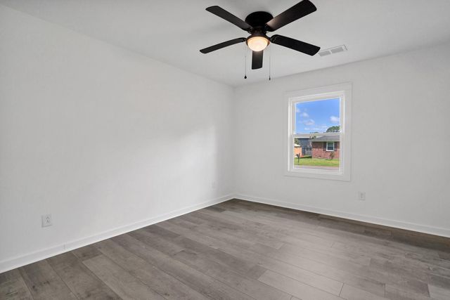 2219 N Dallerton Circle, Charleston, SC 29414
