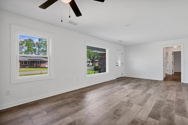 2219 N Dallerton Circle, Charleston, SC 29414
