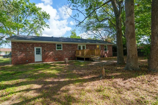2219 N Dallerton Circle, Charleston, SC 29414