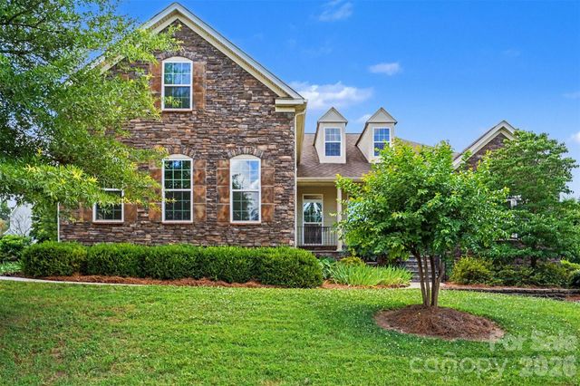 8432 Penton Place, Harrisburg, NC 28075