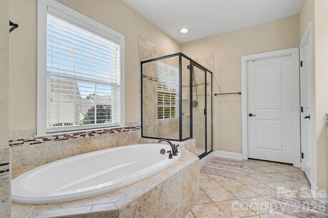 8432 Penton Place, Harrisburg, NC 28075