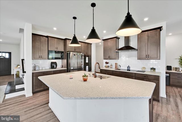 120 CORI DR, Gilbertsville, PA 19525