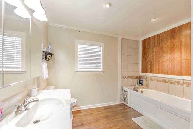 3517 Hwy 1, Grand Isle, LA 70358