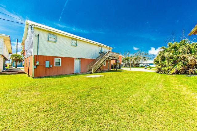 3517 Hwy 1, Grand Isle, LA 70358