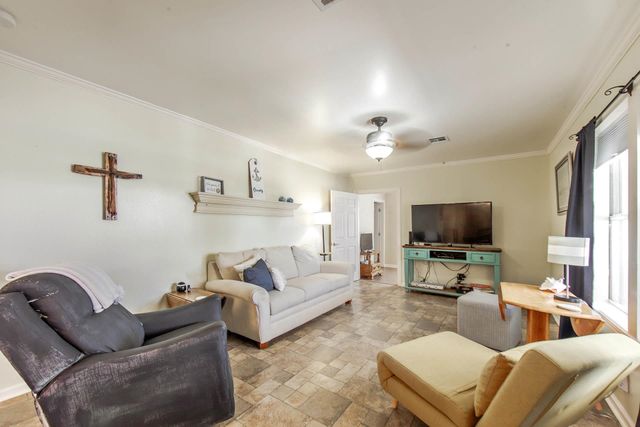 3517 Hwy 1, Grand Isle, LA 70358