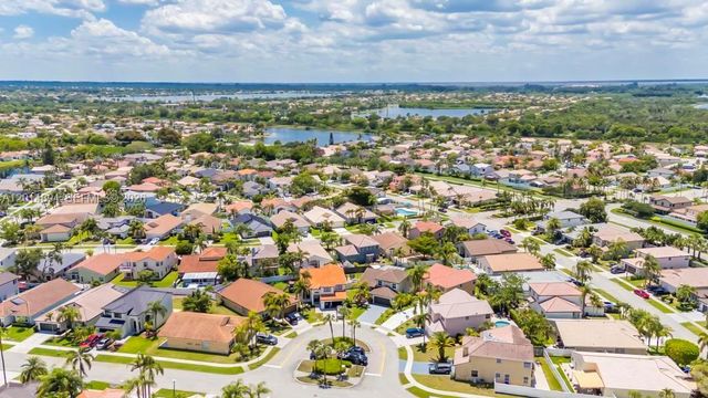 18168 SW 3rd St, Pembroke Pines, FL 33029