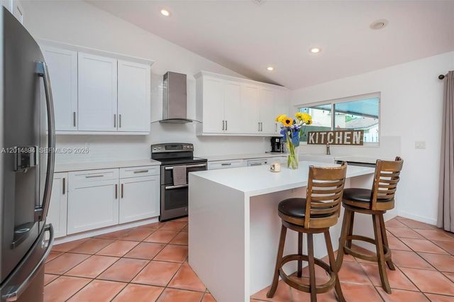 18168 SW 3rd St, Pembroke Pines, FL 33029