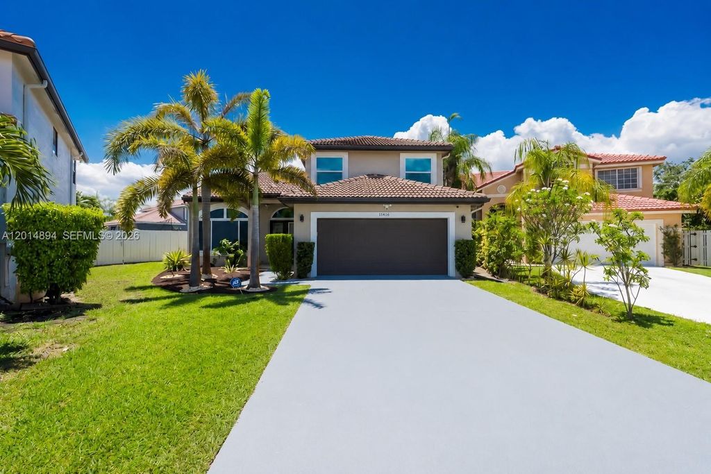 18168 SW 3rd St, Pembroke Pines, FL 33029