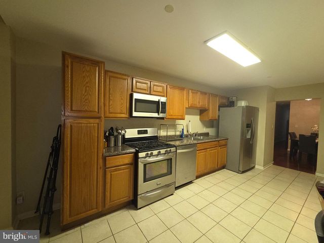 716 LENNOX ST, Baltimore, MD 21217