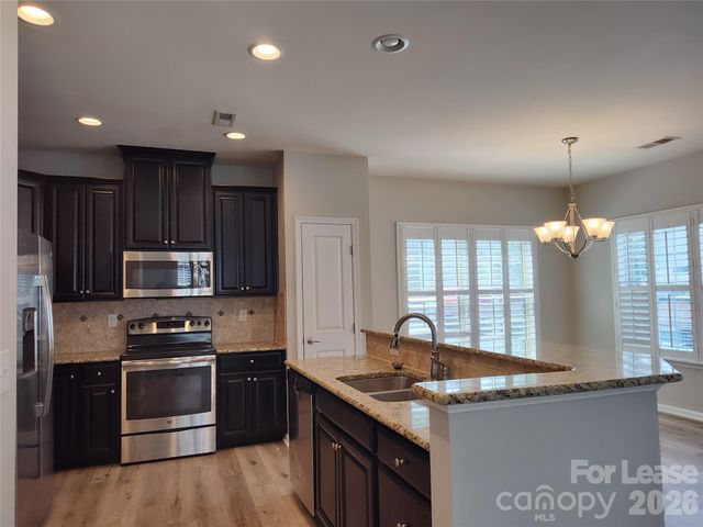 2520 Alyssa Lane, Charlotte, NC 28208