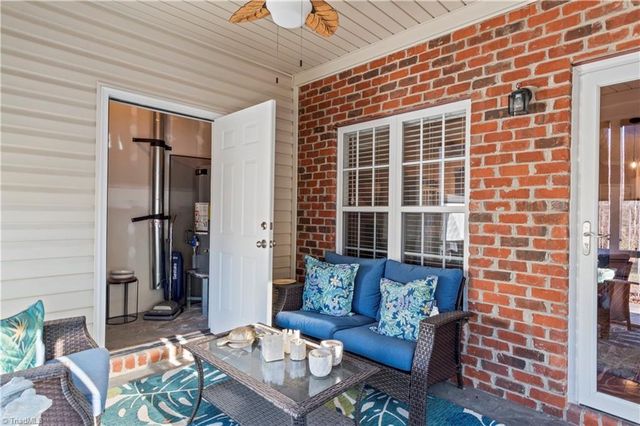 492 Collingswood Drive, Winston-salem, NC 27127