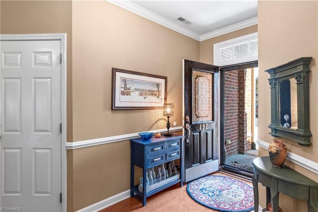 492 Collingswood Drive, Winston-salem, NC 27127