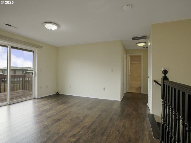 19707 Se 42ND St, Camas, WA 98607