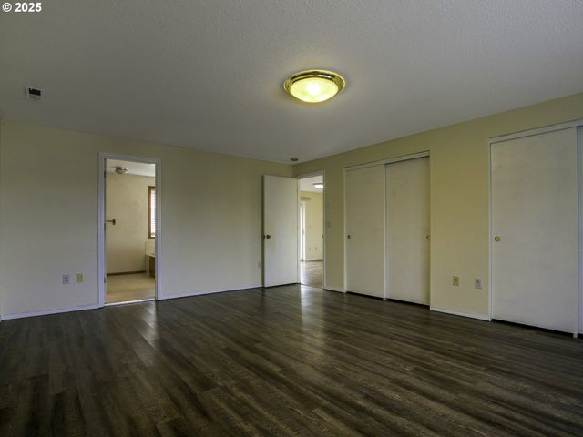 19707 Se 42ND St, Camas, WA 98607