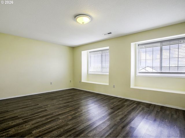 19707 Se 42ND St, Camas, WA 98607