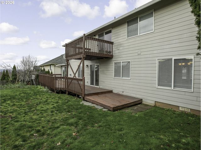 19707 Se 42ND St, Camas, WA 98607