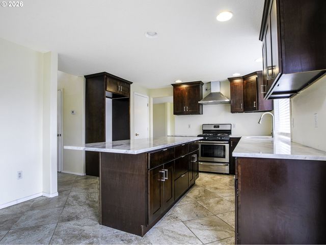 19707 Se 42ND St, Camas, WA 98607