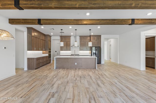 7592 W EVANS Drive, Peoria, AZ 85381