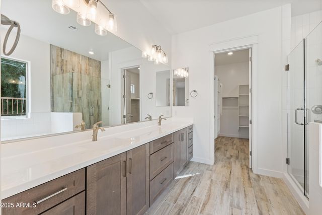 7592 W EVANS Drive, Peoria, AZ 85381