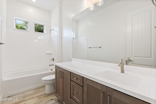 7592 W EVANS Drive, Peoria, AZ 85381