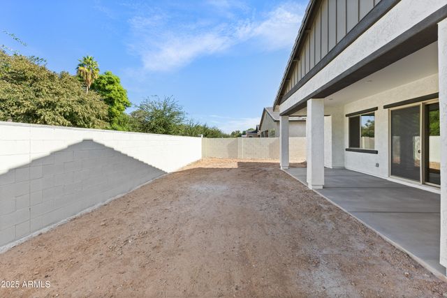 7592 W EVANS Drive, Peoria, AZ 85381