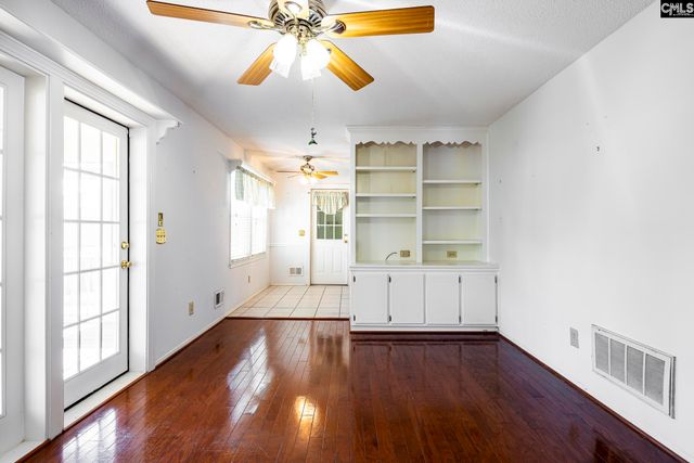 215 Parkstream Circle, West Columbia, SC 29170