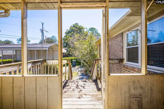 215 Parkstream Circle, West Columbia, SC 29170