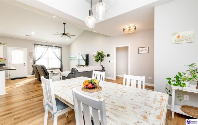 104 Reba Court, Radcliff, KY 40160