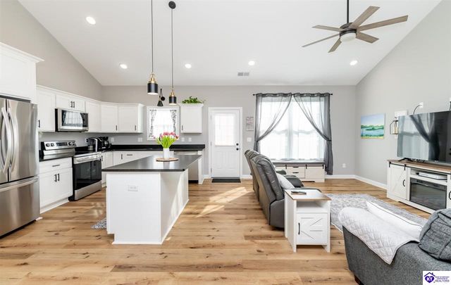 104 Reba Court, Radcliff, KY 40160