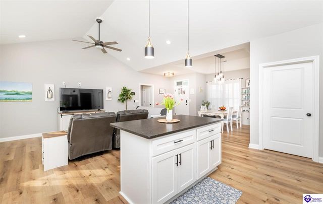 104 Reba Court, Radcliff, KY 40160