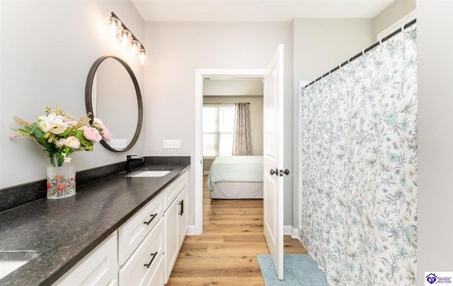 104 Reba Court, Radcliff, KY 40160