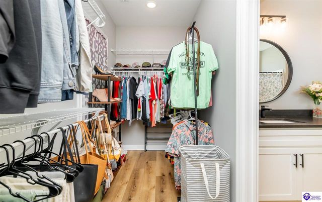 104 Reba Court, Radcliff, KY 40160