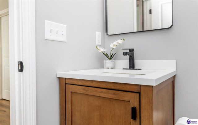 104 Reba Court, Radcliff, KY 40160