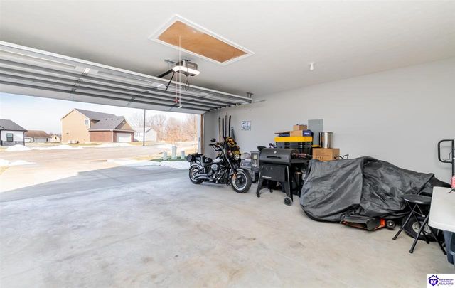 104 Reba Court, Radcliff, KY 40160