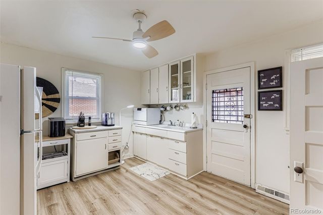 1801 W 47th Avenue, Denver, CO 80211