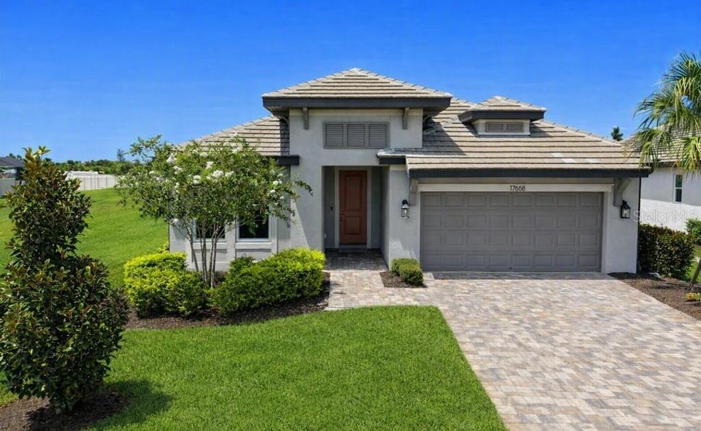 Image 1 of property listing at 17668 SAVORY MIST CIRCLE, Bradenton, FL 34211