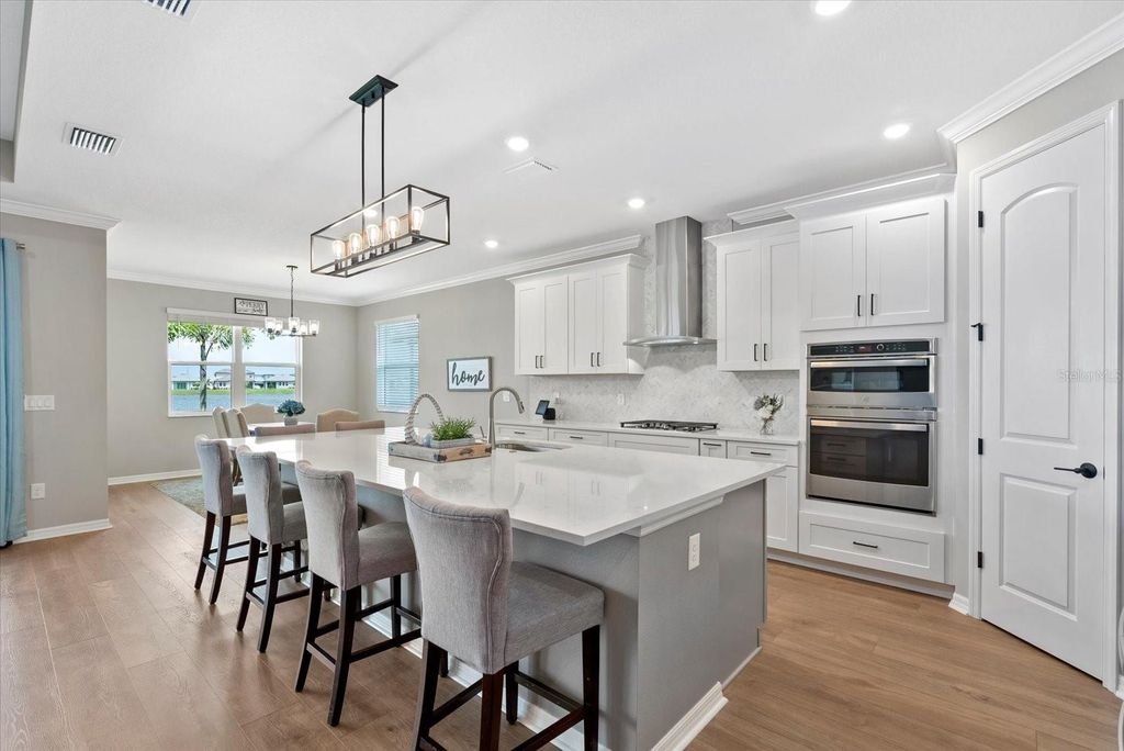 Image 41 of property listing at 17668 SAVORY MIST CIRCLE, Bradenton, FL 34211