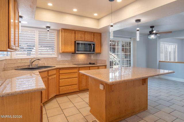 1616 Canyon Terrace Drive, Sparks, NV 89436