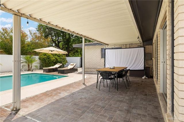 207 E Jackson Avenue, Mcallen, TX 78501