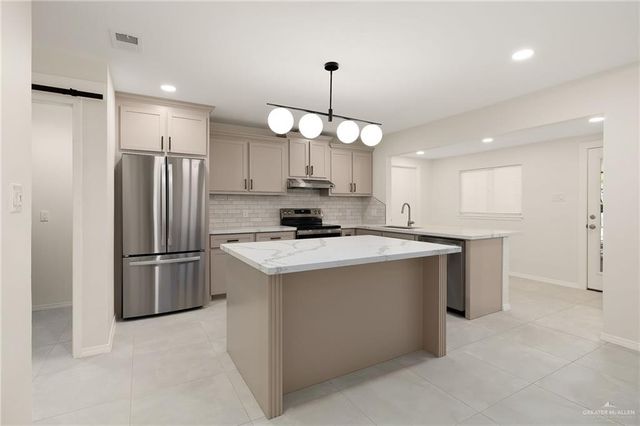 207 E Jackson Avenue, Mcallen, TX 78501