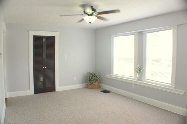 120 Glendale Rd 1, Quincy, MA 02169