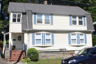 120 Glendale Rd 1, Quincy, MA 02169